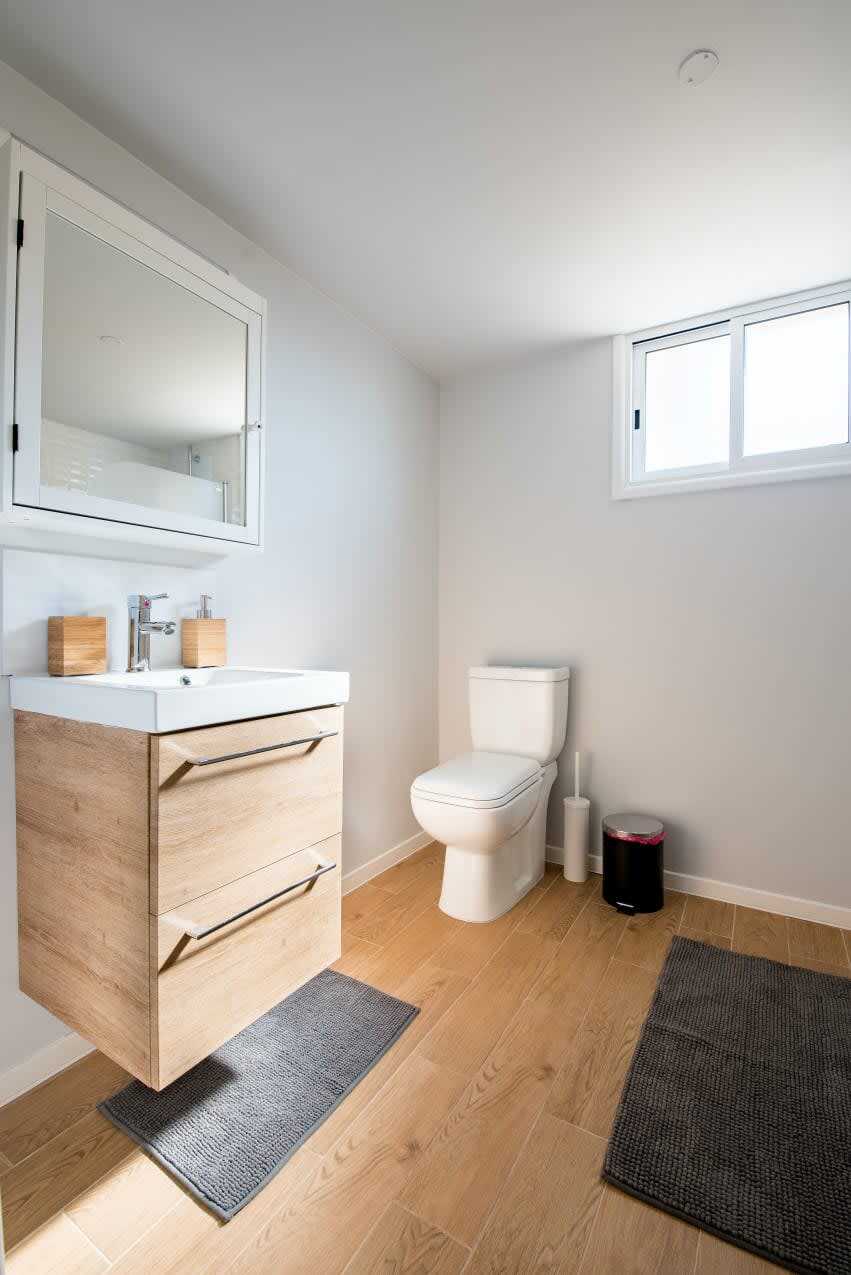 Modern bathroom updates that improve home value before selling in NYC.